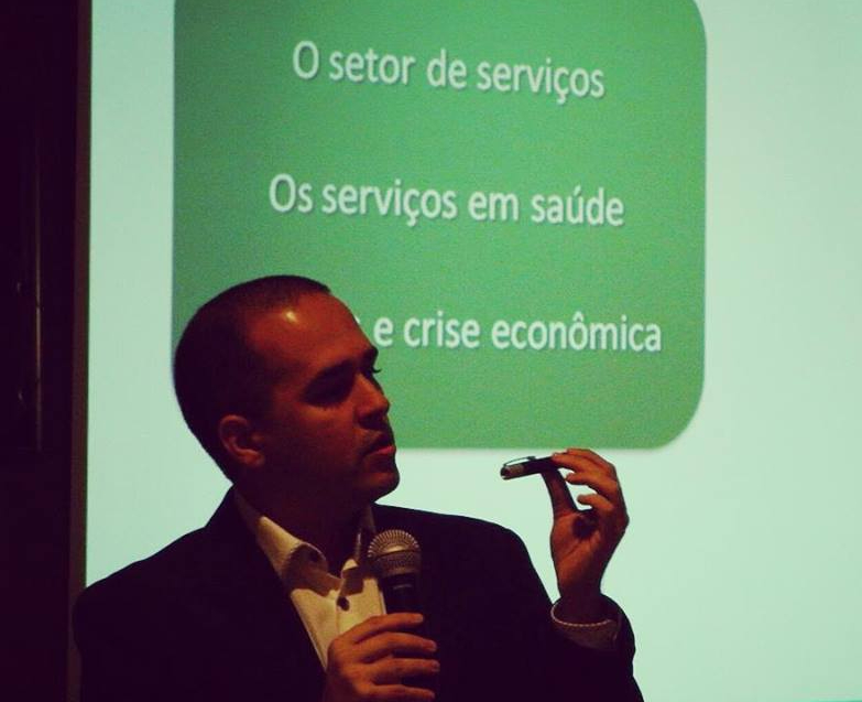 Palestra para médicos no evento da Only Consultoria